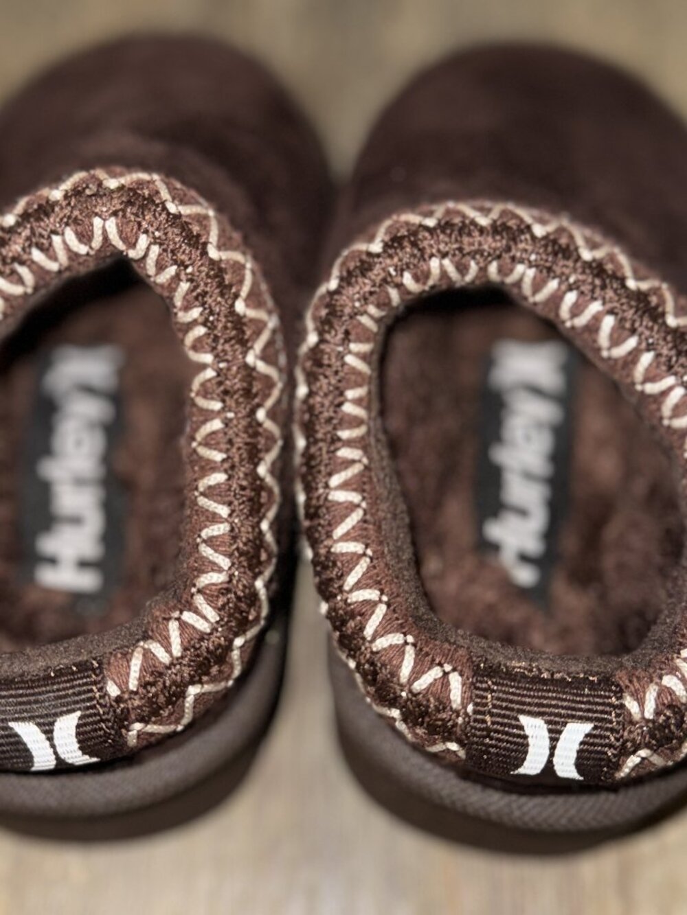 Hurley Kids Modi Slippers Brown Faux Fur Suede Size 5 Toddler Great Condition